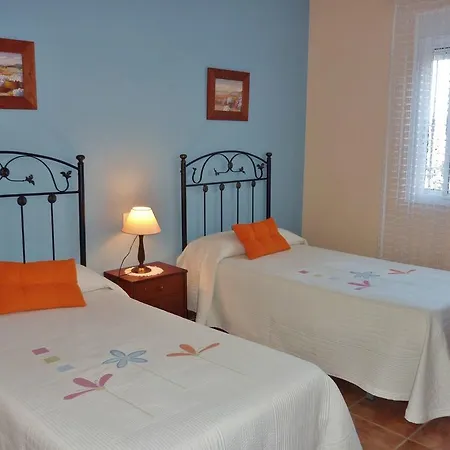 Holiday Casa Antonio 펜션 *