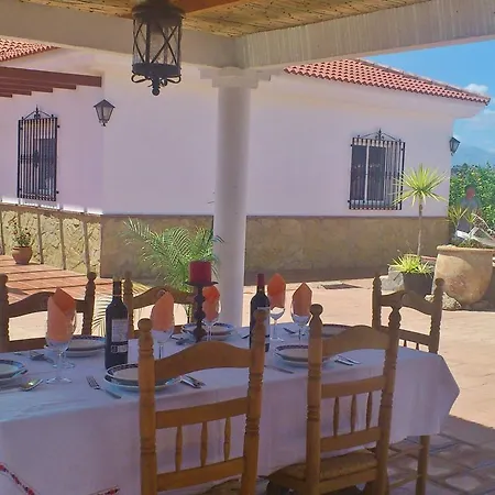 Holiday Casa Antonio 비뉴엘라